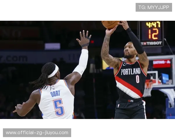 利拉德中路推进造成犯规罚球定胜局